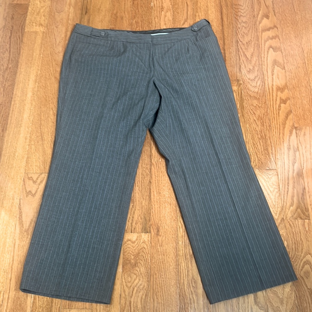 ENCOR PETITES LADIES DERESS PANTS WIDE STRAIGHT LEGS STRIPED GRAY AND BLUE 18